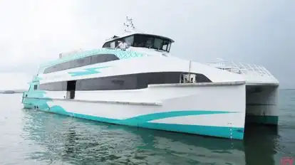 Putri Anggreni Ferry Bus-Front Image