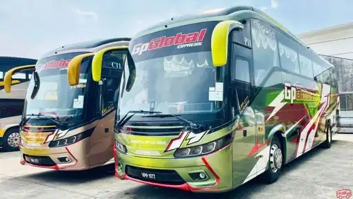 GP Global Travel Bus-Front Image