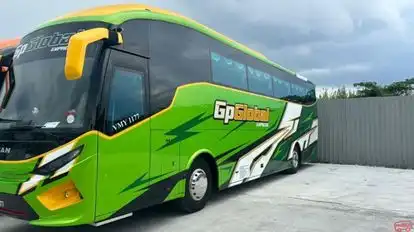 GP Global Travel Bus-Side Image