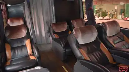 Palomino Bus-Seats layout Image