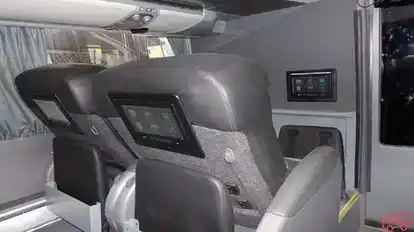 Selva Central Bus-Seats Image