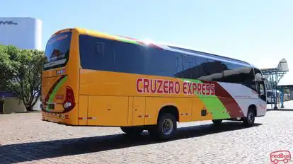 Cruzero Express Bus-Side Image