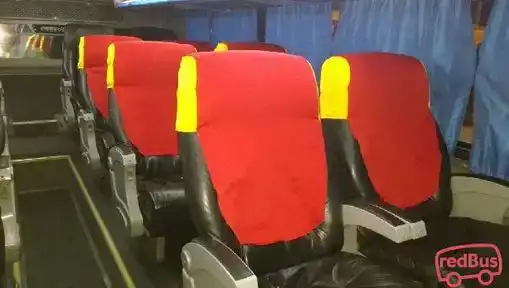 Leon Express Bus-Front Image