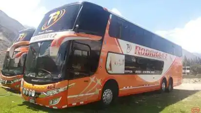 Tours RodrÃ­guez Bus-Front Image