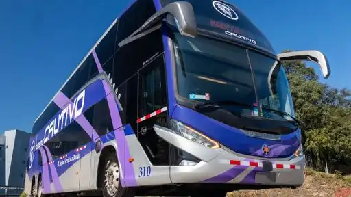 Turismo Cautivo Bus-Front Image