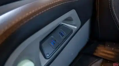 Turismo Cautivo Bus-Amenities Image