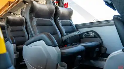 Turismo Cautivo Bus-Seats Image