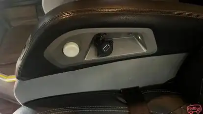 Transzela Bus-Amenities Image