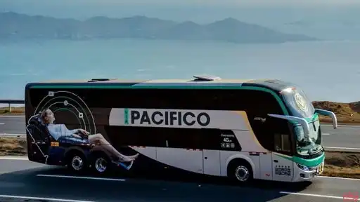 Vía Pacífico Bus-Front Image