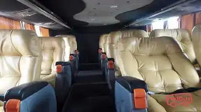 Pajaten Bus-Front Image