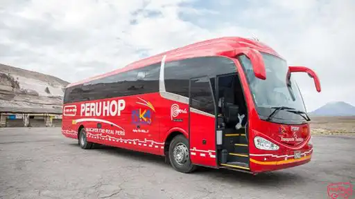 Peru Hop Bus-Front Image