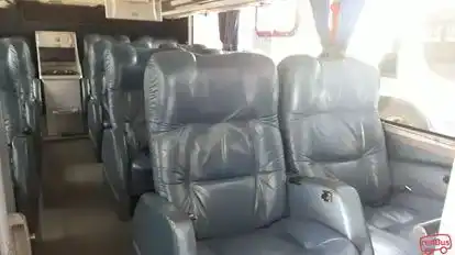 Sur Oriente Bus-Front Image