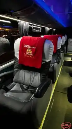 Turismo Zolorzano Bus-Seats Image