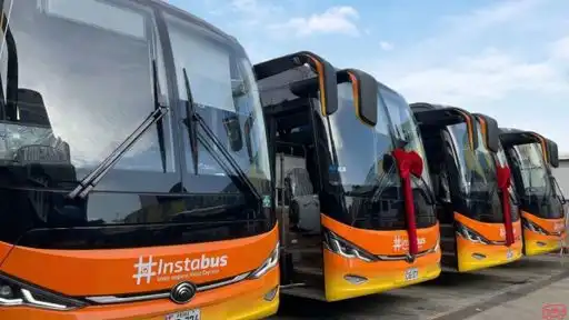 Instabus Bus-Front Image