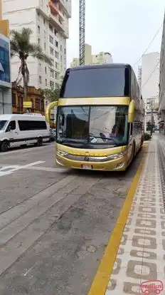 Divino Señor Tours Bus-Front Image