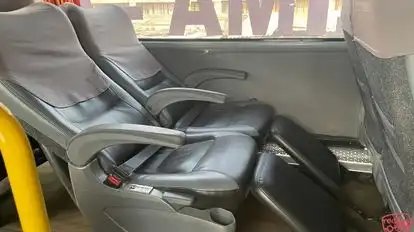Pool Dorado Bus-Seats Image