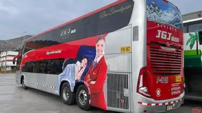 Huayruro Bus Bus-Side Image