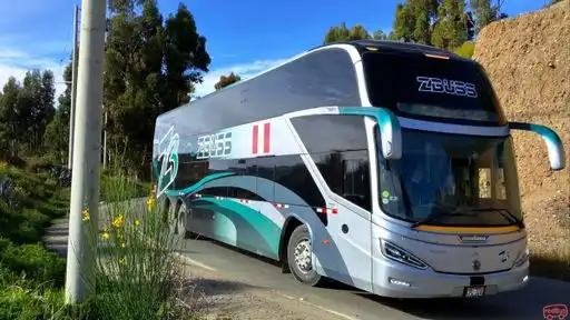 Z Buss Bus-Front Image