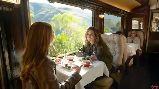 Inca Rail Bus-Front Image