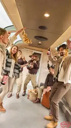 Inca Rail Bus-Front Image