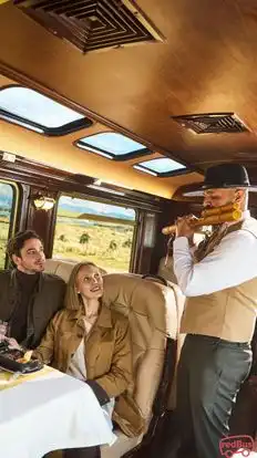 Inca Rail Bus-Front Image