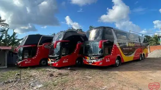 Expreso NorPeru Bus-Front Image