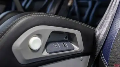 Transportes Sagitario Bus-Amenities Image
