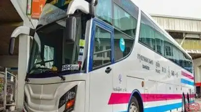 Sombat Tour Bus-Front Image