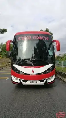 Golden Coach Bus-Front Image