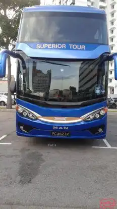 Superior Coach Bus-Front Image