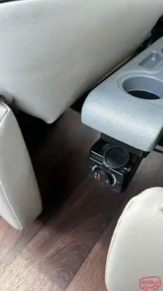 Eltabina Jaya Express Bus-Amenities Image