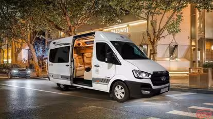 Hoang Phuong Bus-Front Image