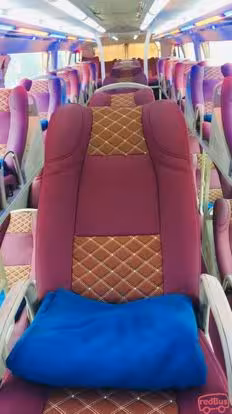  Queen Cafe Bus-Amenities Image
