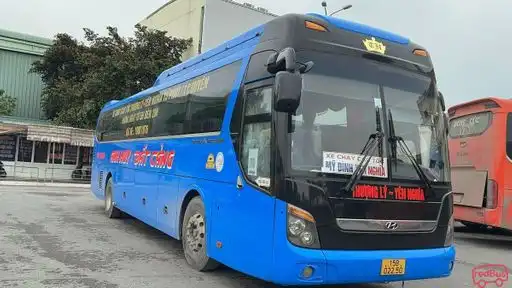 Anh Huy Đất Cảng Bus Front Image