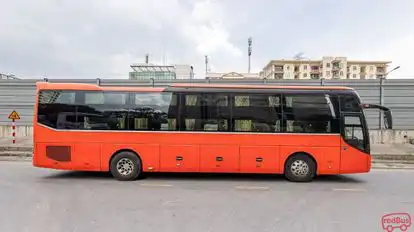TBus Bus-Side Image