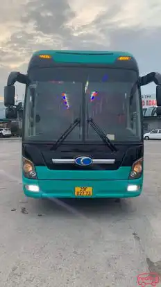 Dragon Express Bus-Front Image