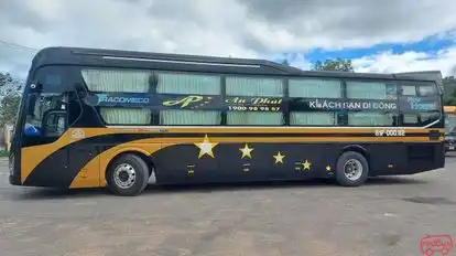 An Phát Bus-Front Image