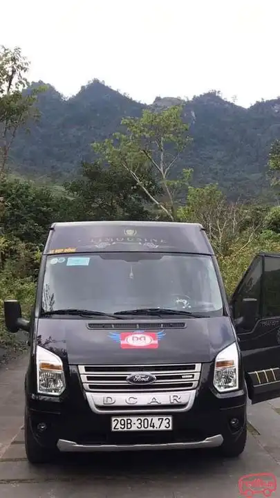 Phuc Lam Limousine Bus Front Image