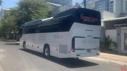 Trung Nga Bus-Front Image