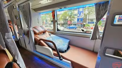 Camel Travel Bus-Amenities Image