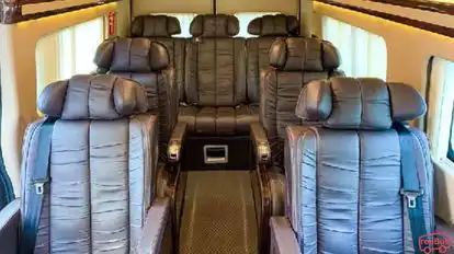 G5Car Limousine Bus-Seats Image
