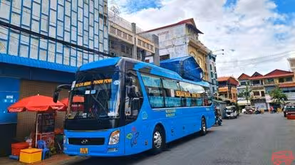 Khải Nam Bus-Side Image