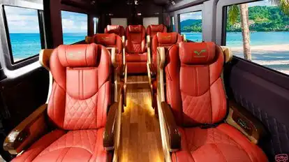 Vie Limousine Bus-Seats layout Image