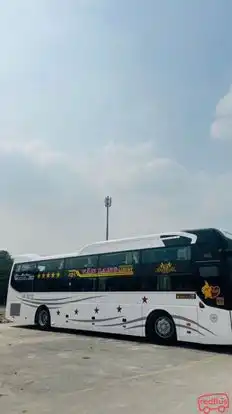Văn Lang Bus-Front Image