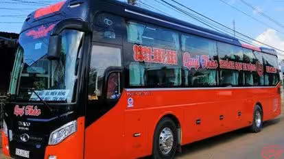 Quý Thảo Bus-Front Image