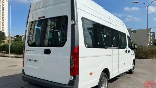 iHome Bus Front Image