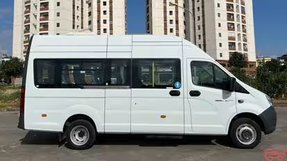 iHome Bus-Front Image