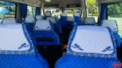 iHome Bus-Seats Image