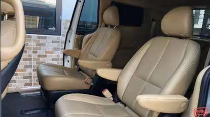 iHome Bus-Seats Image