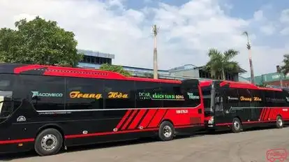 Trang Hòa Bus-Side Image